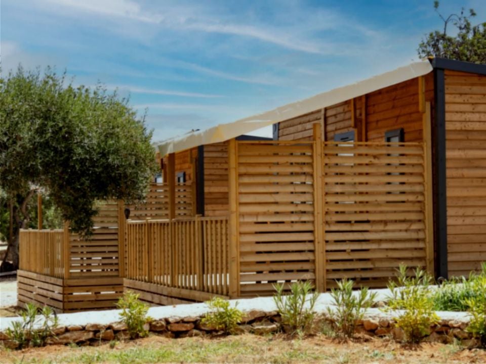 Cliquez pour découvrir toutes les photos de l'HÉBERGEMENT ! mobil-home - L'Orangeraie - Paradis photo 5