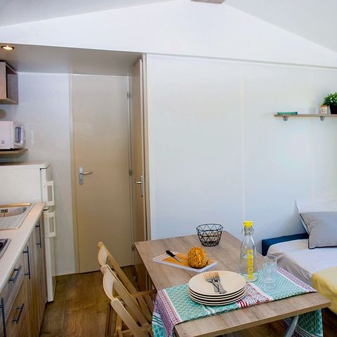 Cliquez pour découvrir toutes les photos de l'HÉBERGEMENT ! mobil-home - L'Orangeraie - Paradis photo 3