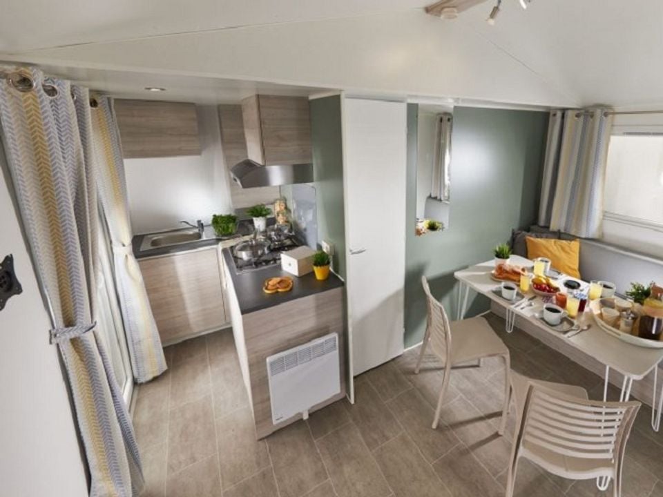 Cliquez pour découvrir toutes les photos de l'HÉBERGEMENT ! mobil-home - établissement L'Orangeraie - Paradis photo 2
