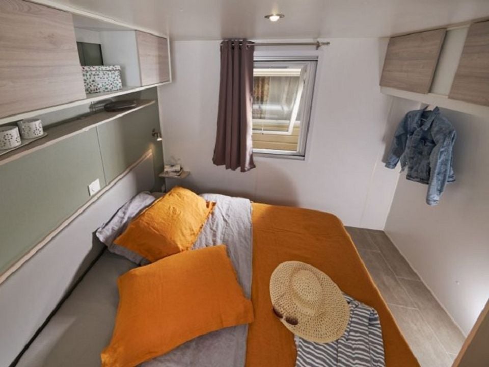 Cliquez pour découvrir toutes les photos de l'HÉBERGEMENT ! mobil-home - établissement L'Orangeraie - Paradis photo 3