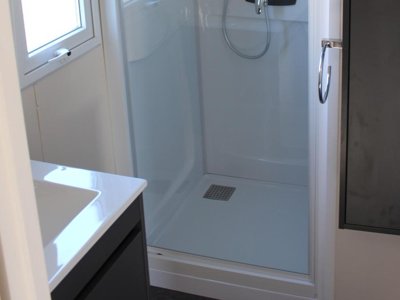 Cliquez pour découvrir toutes les photos de l'HÉBERGEMENT ! mobil-home - Flower De L'Olivigne photo 12