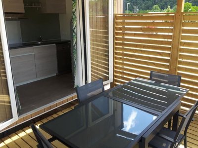 Cliquez pour découvrir toutes les photos de l'HÉBERGEMENT ! mobil-home - Flower De L'Olivigne photo 2