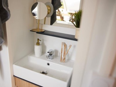 Cliquez pour découvrir toutes les photos de l'HÉBERGEMENT ! mobil-home - Flower De L'Olivigne photo 2