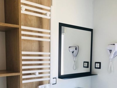Cliquez pour découvrir toutes les photos de l'HÉBERGEMENT ! mobil-home - Flower De L'Olivigne photo 4