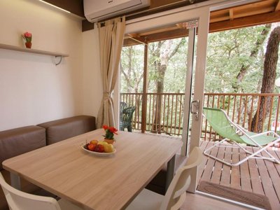 Cliquez pour découvrir toutes les photos de l'HÉBERGEMENT ! mobil-home - Campeggio Villaggio Cerquestra photo 6