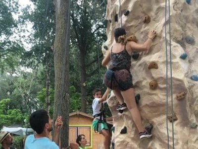 Cliquez pour découvrir toutes les photos de l'ÉTABLISSEMENT ! camping Portes De Canigou photo 3