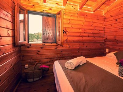 Cliquez pour découvrir toutes les photos de l'ÉTABLISSEMENT ! camping Ecocamp Vinyols photo 13