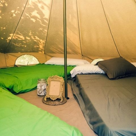 Cliquez pour découvrir toutes les photos de l'HÉBERGEMENT ! tente - Ecocamp Vinyols photo 3