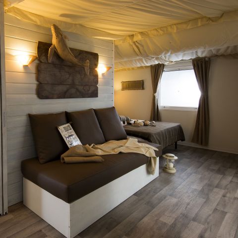 Cliquez pour découvrir toutes les photos de l'HÉBERGEMENT ! mobilhome - Campo Dei Fiori &Amp; Bungalows photo 2