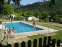 Camping Pas Cher vous présente avec son site Officiel campingpascher.fr, le Camping La Soleia D'Oix, situé sur la commune de Oix dans le département Gérone (Catalogne) en Espagne. Le camping La Soleia D'Oix vous propose un hébergement de type bungalow. Cet hébergement propose plus de 127 dates différentes pour réserver ! Pour dévouvrir la période la moins chère, consultez la rubrique 'Tarifs' et sélectionnez votre mois de départ. L'établissement vous propose un autre type d'hébergement. Découvrez tous nos séjours à petits prix dans la commune et aux alentours de Oix du département : Gérone (Catalogne). Les Avis clients pour le Camping La Soleia D'Oix sont excellents avec une note moyenne de 9 sur 10. Piscine extérieure, Aire de jeux enfants, Baby-foot, Cyclisme, Ping-pong, Piscine, Randonnée, Tir à l’arc, Bar, Dépôt de pain, Plats à emporter, Restaurant,... En savoir plus : cliquez-ICI.