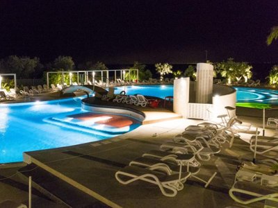 Cliquez pour découvrir toutes les photos de l'ÉTABLISSEMENT ! camping Villaggio Baia Del Monaco photo 17