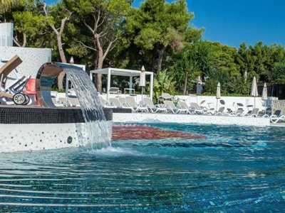 Cliquez pour découvrir toutes les photos de l'ÉTABLISSEMENT ! camping Villaggio Baia Del Monaco photo 3
