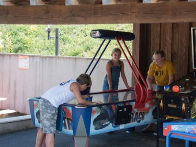Cliquez pour découvrir toutes les photos de l'ÉTABLISSEMENT ! camping Les Prades photo 11
