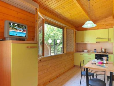 Cliquez pour découvrir toutes les photos de l'HÉBERGEMENT ! bungalow - Verde Azzurro photo 3