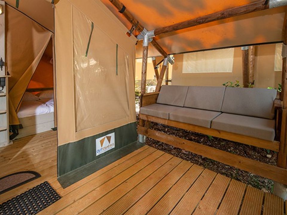 Cliquez pour découvrir toutes les photos de l'HÉBERGEMENT ! tente toile et bois - établissement Aminess Maravea photo 5