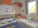 Cliquez pour découvrir toutes les photos de l'HÉBERGEMENT ! mobil-home - camping Paradis Domaine Oyat photo 4