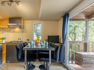 Cliquez pour découvrir toutes les photos de l'HÉBERGEMENT ! mobil-home - Miramare Village photo 5
