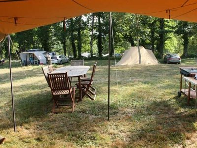 Cliquez pour découvrir toutes les photos de l'HÉBERGEMENT ! tente - Goudal photo 2