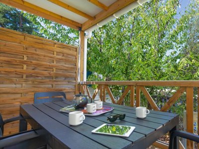 Cliquez pour découvrir toutes les photos de l'HÉBERGEMENT ! chalet - La Pinède photo 7
