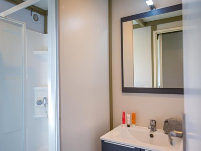Cliquez pour découvrir toutes les photos de l'HÉBERGEMENT ! chalet - La Pinède photo 6