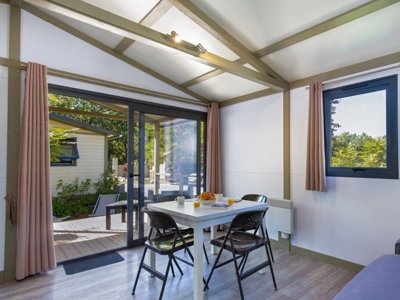 Cliquez pour découvrir toutes les photos de l'HÉBERGEMENT ! chalet - La Pinède photo 7