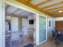 Cliquez pour découvrir toutes les photos de l'HÉBERGEMENT ! chalet - camping La Pinède photo 5