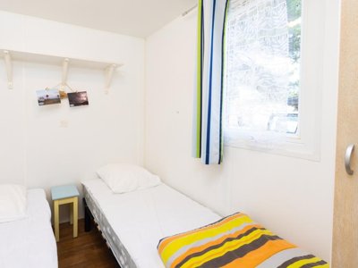 Cliquez pour découvrir toutes les photos de l'HÉBERGEMENT ! mobil-home - Sites Et Paysages - La Pinède photo 7