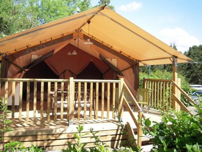 Cliquez pour découvrir toutes les photos de l'HÉBERGEMENT ! tente - Sites Et Paysages - La Pinède photo 3