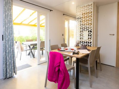Cliquez pour découvrir toutes les photos de l'HÉBERGEMENT ! mobil-home - Sites Et Paysages - La Pinède photo 2
