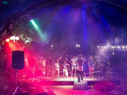 Camping Pas Cher vous présente avec son site Officiel campingpascher.fr, le Camping Lido Village, situé sur la commune de Bolsena dans le département Viterbe (Latium) en Italie. Le camping Lido Village, vous présente un hébergement de type mobil-home de 24 m² pour 2 personnes avec climatisation. Le camping Lido Village vous propose du sam. 18 avril au sam. 25 avril 2026 pour 7 nuits à 700€. Cette location propose 105 dates différentes pour réserver votre séjour. Découvrez également les 4 autres gammes d'hébergements du camping. Lac, Piscine extérieure, Animations familiales, Club enfants, Aire de jeux enfants, Baby-foot, Court de tennis, Piscine, Pétanque, Terrain de football, Bar, Pizzeria, Plats à emporter, Épicerie,... En savoir plus : cliquez-ICI.