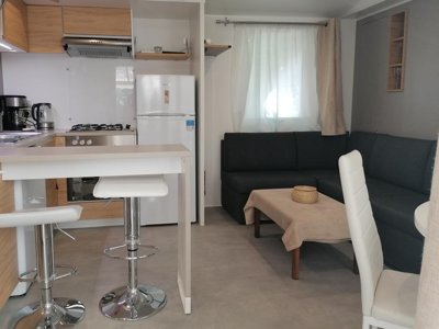 Cliquez pour découvrir toutes les photos de l'HÉBERGEMENT ! mobil-home - Village Azur photo 4
