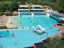 Camping Pas Cher vous présente avec son site Officiel campingpascher.fr, le Camping Village Rocchette classé 3 étoiles, situé sur la commune de Castiglione Della Pescaia dans le département Grosseto (Toscane) en Italie. Le camping Village Rocchette vous propose un hébergement de type bungalow de 40 m² avec climatisation (télévision). L'établissement vous propose 6 autres types d'hébergements. Découvrez tous nos séjours à petits prix dans la commune et aux alentours de Castiglione Della Pescaia du département : Grosseto (Toscane). Piscine extérieure, Animations familiales, Club enfants, Aire de jeux enfants, Canoë-kayak, Paddle, Parcours sportif, Ping-pong, Pédalo, Terrain de beach-volley, Terrain de football, Bar, Dépôt de pain, Pizzeria, Restaurant, Épicerie,... En savoir plus : cliquez-ICI.