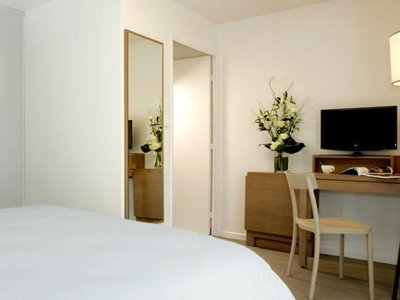 Cliquez pour découvrir toutes les photos de l'HÉBERGEMENT ! studio - Appart'Hôtel Quimper photo 3
