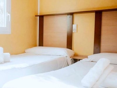 Cliquez pour découvrir toutes les photos de l'HÉBERGEMENT ! mobil-home - CAMPING ALQUEZAR photo 8