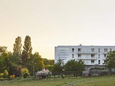 Cliquez pour découvrir toutes les photos de l'ÉTABLISSEMENT ! camping Les Coteaux De Jonzac photo 2