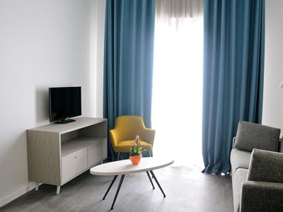 Cliquez pour découvrir toutes les photos de l'ÉTABLISSEMENT ! camping Les Coteaux De Jonzac photo 4