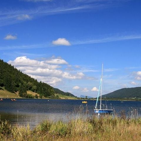 Cliquez pour découvrir toutes les photos de l'ÉTABLISSEMENT ! établissement Village Vacance Les Clarines photo 3