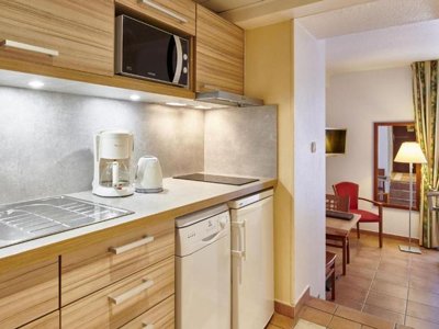 Cliquez pour découvrir toutes les photos de l'HÉBERGEMENT ! studio - Le Méditerranée photo 1