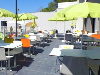 Cliquez pour découvrir toutes les photos de l'ÉTABLISSEMENT ! village vacances VVF Villages - Le Clos Des Cigales - Montagnac photo 15