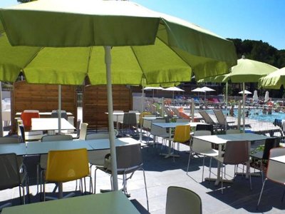 Cliquez pour découvrir toutes les photos de l'ÉTABLISSEMENT ! village vacances VVF Villages - Le Clos Des Cigales - Montagnac photo 17