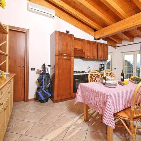 Cliquez pour découvrir toutes les photos de l'HÉBERGEMENT ! appartement - Colombaro Apartments photo 3