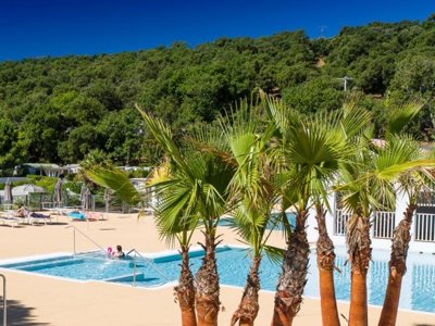 Cliquez pour découvrir toutes les photos de l'ÉTABLISSEMENT ! camping Domaine De Miremer photo 2