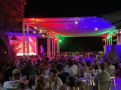 Cliquez pour découvrir toutes les photos de l'ÉTABLISSEMENT ! camping Domaine De Miremer photo 7