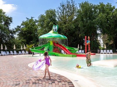 Cliquez pour découvrir toutes les photos de l'ÉTABLISSEMENT ! village vacances Hu I Pini Village photo 9