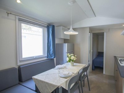 Cliquez pour découvrir toutes les photos de l'HÉBERGEMENT ! mobil-home - Sos Flores Village photo 3