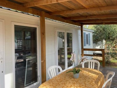 Cliquez pour découvrir toutes les photos de l'HÉBERGEMENT ! mobil-home - Sos Flores Village photo 2
