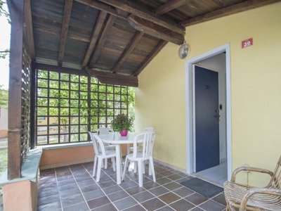 Cliquez pour découvrir toutes les photos de l'HÉBERGEMENT ! bungalow - Sos Flores Village photo 2