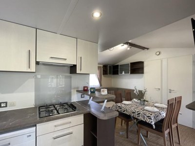 Cliquez pour découvrir toutes les photos de l'HÉBERGEMENT ! mobil-home - Sos Flores Village photo 3