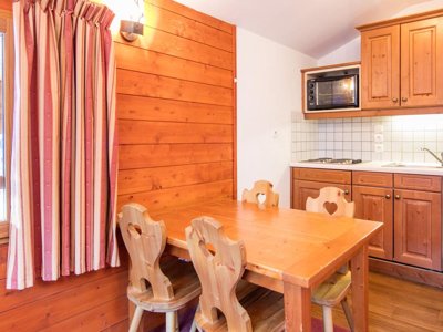 Cliquez pour découvrir toutes les photos de l'ÉTABLISSEMENT ! résidence Les Chalets De La Ramoure photo 22