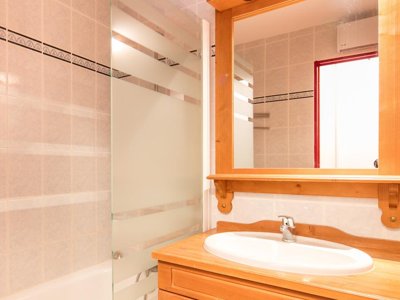 Cliquez pour découvrir toutes les photos de l'ÉTABLISSEMENT ! résidence Les Chalets De La Ramoure photo 23